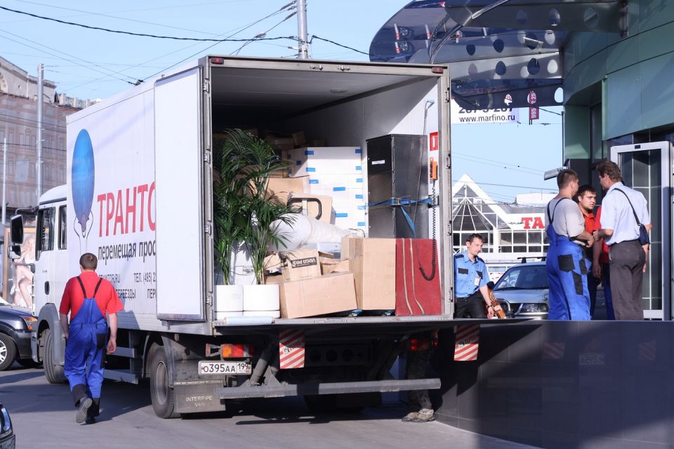 Услуги ЧОП при транспортировке грузов Услуги ЧОП при транспортировке грузов