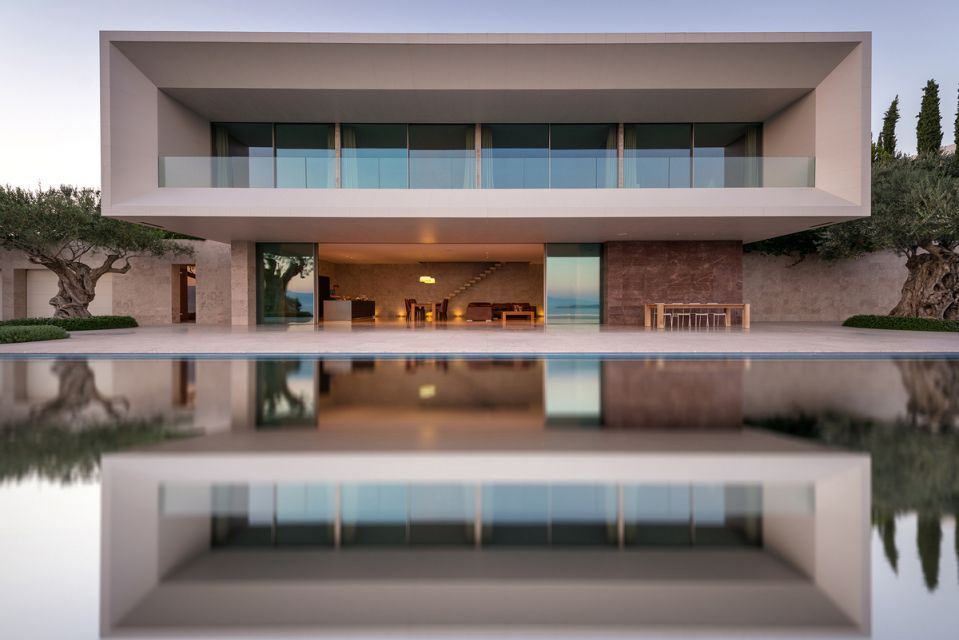 Фотография TRIF-HOUSE номинирована на награду на международном фотоконкурсе International Photography Awards 2018, Нью-Йорк, США Фотография TRIF-HOUSE номинирована на награду на международном фотоконкурсе International Photography Awards 2018, Нью-Йорк, США